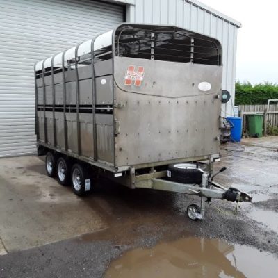 Hudson Livestock Trailer Demountable Offset