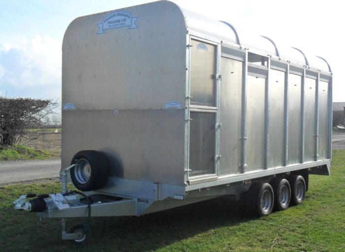 demountable 6ft 6in cattle trailer