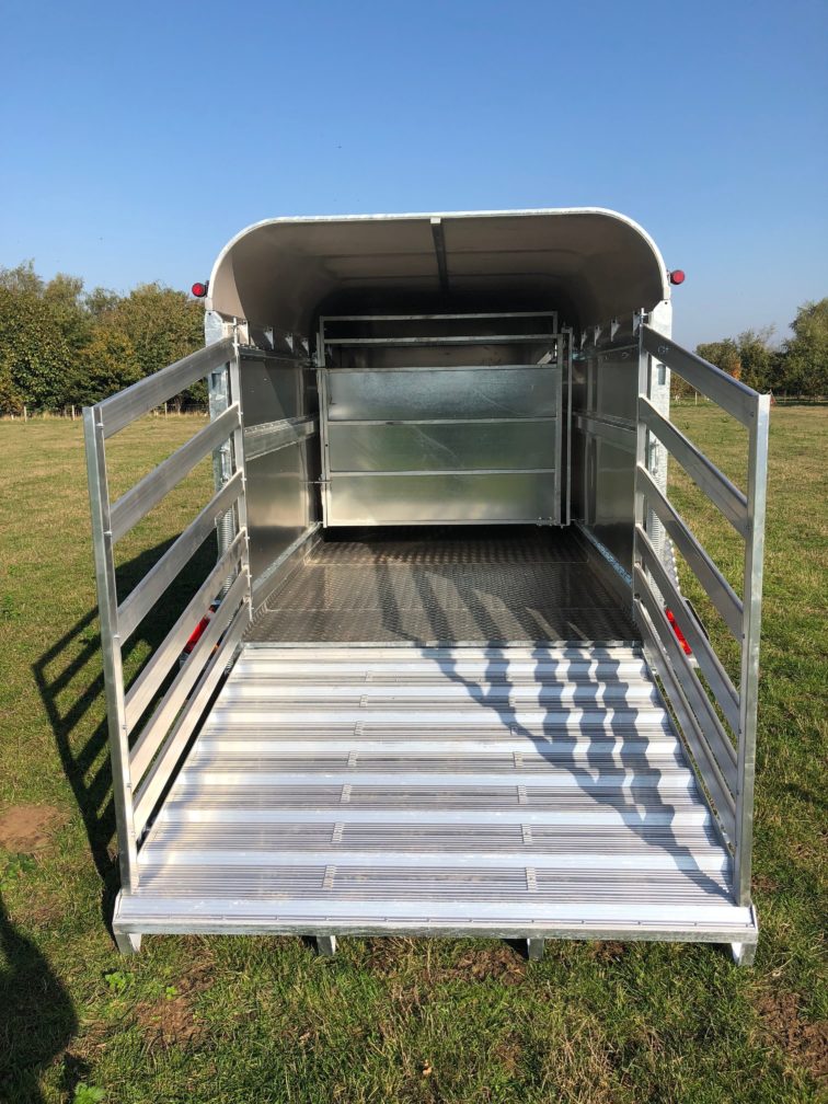 Livestock Trailer Accessories Edwards Trailers Upgrade Options